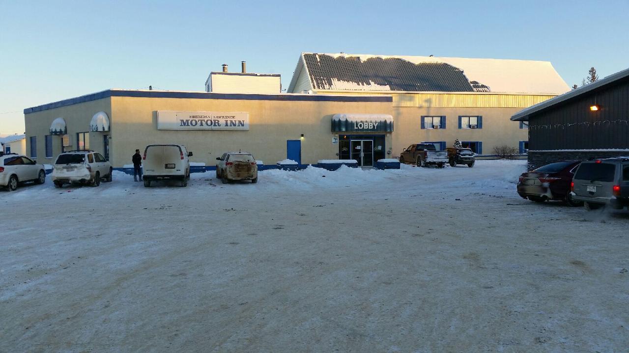 Sheridan Lawrence M Hotel Fort Vermilion Luaran gambar